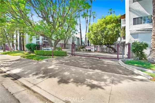 20155 Keswick Street #214, Winnetka (los Angeles), CA 91306