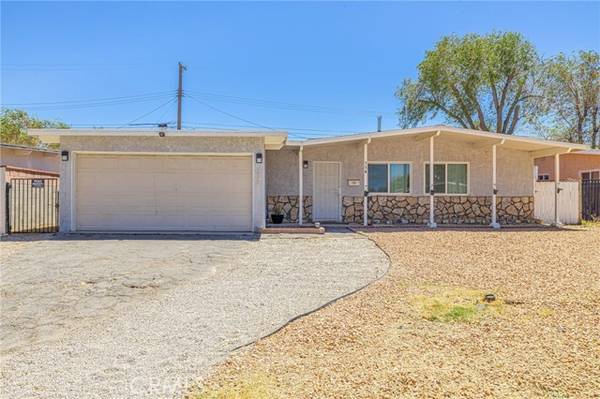 714 W Avenue H13, Lancaster, CA 93534