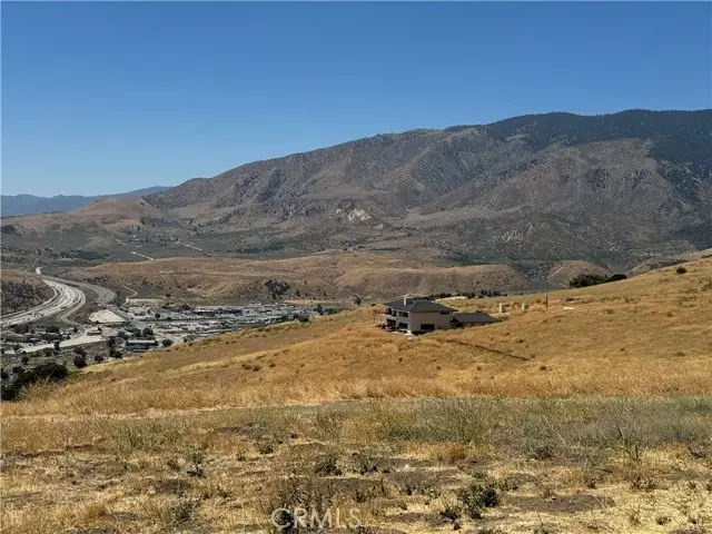 1600 Ridge Route Drive, Lebec, CA 93243