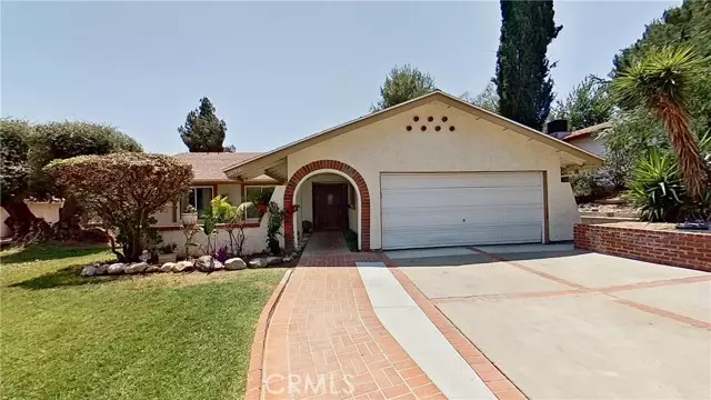 Saugus (santa Clarita), CA 91350,20910 Calwood Street