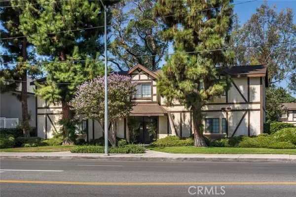 7125 Shoup Avenue #205, West Hills (los Angeles), CA 91307