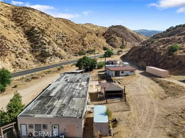 Agua Dulce, CA 91390,13684 Sierra