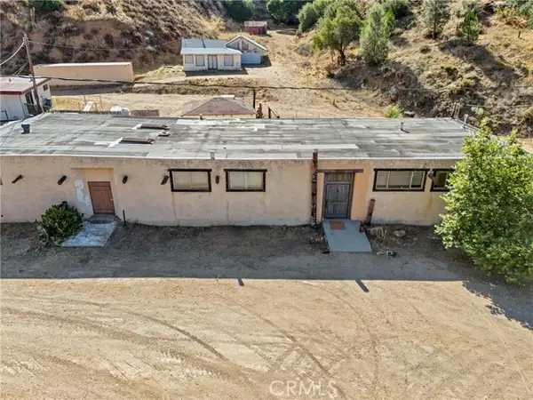 Agua Dulce, CA 91390,13684 Sierra