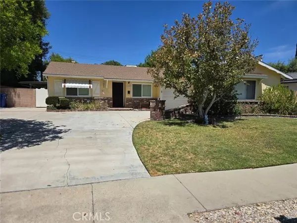 22455 Bassett Street, West Hills (los Angeles), CA 91307