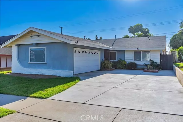 Carson, CA 90746,19233 Broadacres Avenue