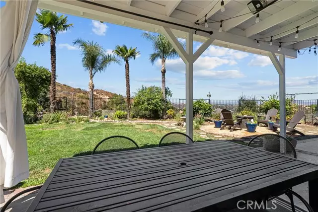 24155 Mentry Drive, Newhall (santa Clarita), CA 91321