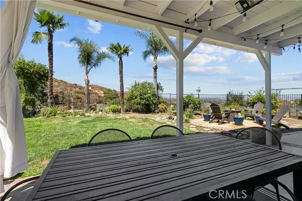 24155 Mentry Drive, Newhall (santa Clarita), CA 91321