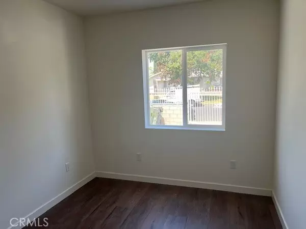 Pacoima (los Angeles), CA 91331,12436 Claretta Street #1/2