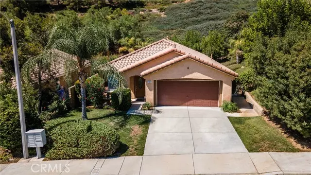 29807 Cambridge Avenue, Castaic, CA 91384