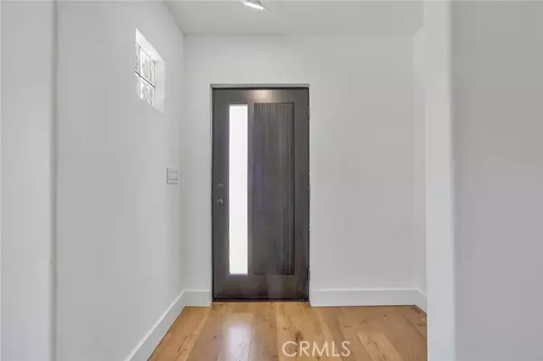 North Hollywood (los Angeles), CA 91606,6015 Laurelgrove Avenue