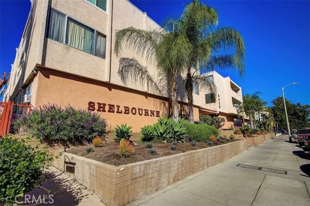 5429 Newcastle Avenue #311, Encino (los Angeles), CA 91316