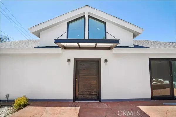 6002 Graciosa Drive, Los Angeles, CA 90068