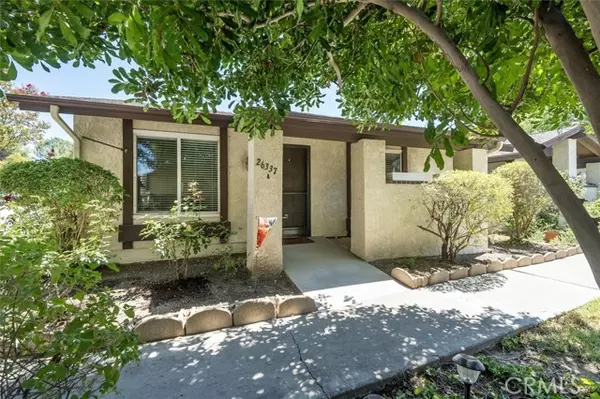 26337 Oak Highland Drive #A, Newhall (santa Clarita), CA 91321