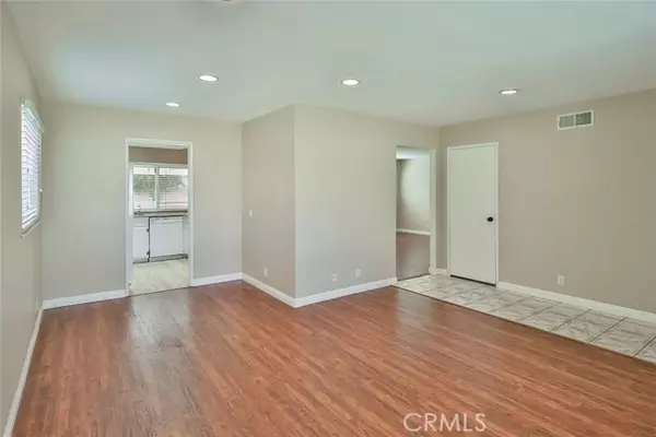 Cerritos, CA 90703,13560 Destino Street