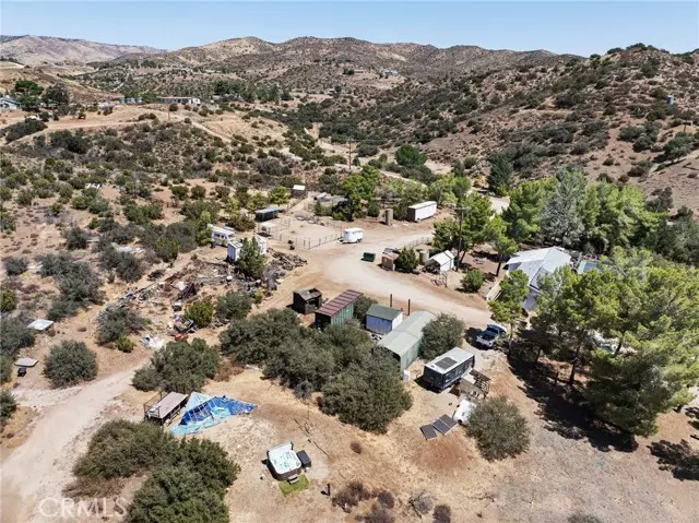 32901 Hawley Road, Acton, CA 93510