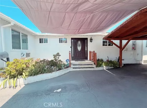 7732 Lemp Avenue, North Hollywood (los Angeles), CA 91605