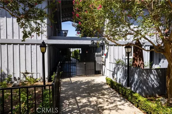 5447 Zelzah Avenue #116, Encino (los Angeles), CA 91316