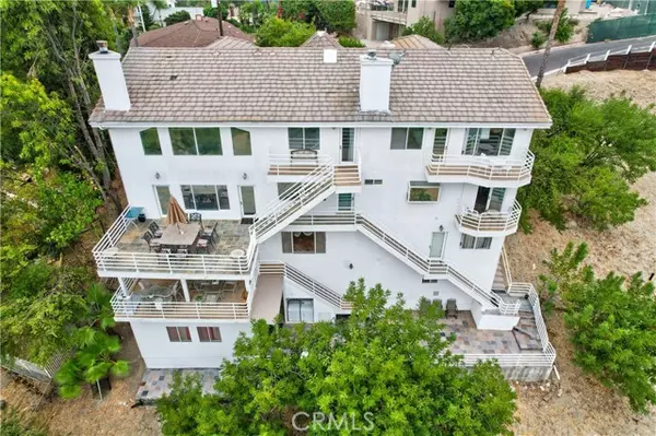 Woodland Hills (los Angeles), CA 91364,4801 Nomad Drive