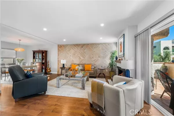 5263 Coldwater Canyon Avenue #A, Sherman Oaks, CA 91401