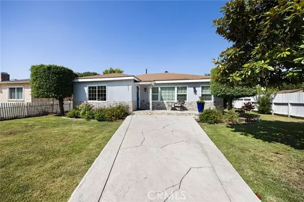 5655 Natick Avenue, Sherman Oaks, CA 91411