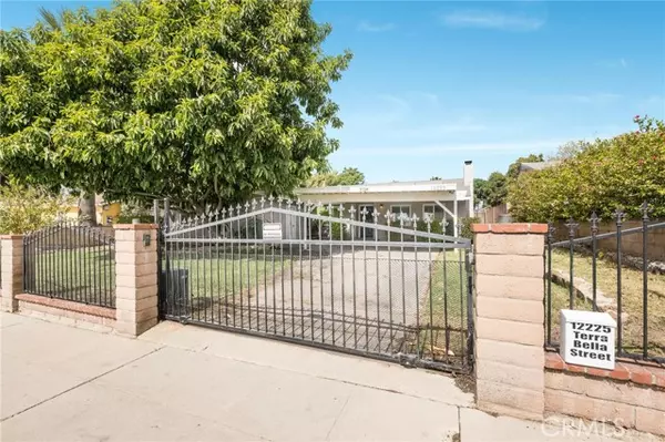 12225 Terra Bella Street, Pacoima (los Angeles), CA 91331