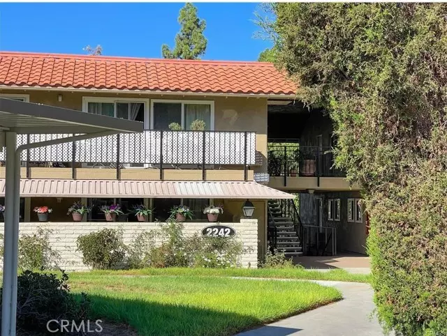 Laguna Woods, CA 92637,2242 Via Puerta B #B