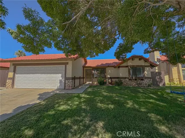 1021 Angela Court, Lancaster, CA 93535