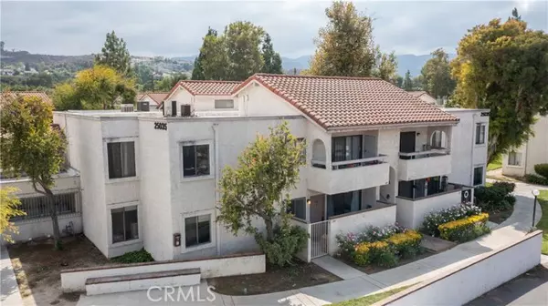 Newhall (santa Clarita), CA 91321,25035 Peachland Avenue #174