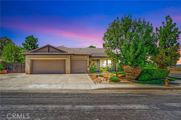 42355 Ridge View Drive, Lancaster, CA 93536