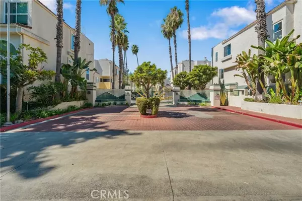 5455 Sylmar Avenue #2201, Sherman Oaks, CA 91401