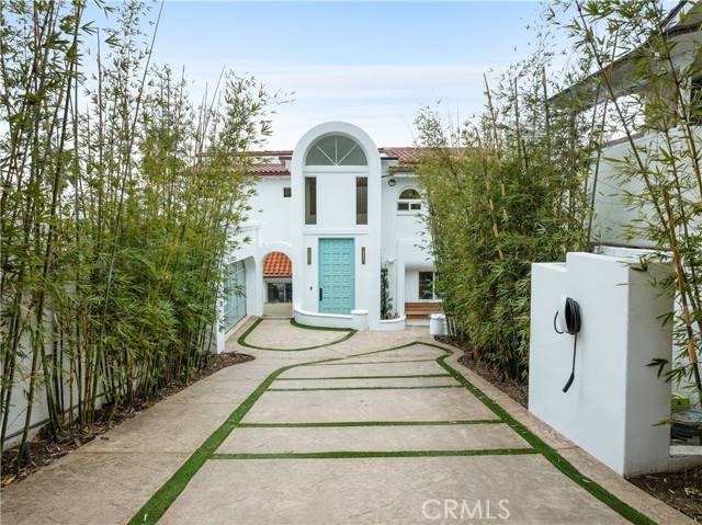 Malibu, CA 90265,31654 Broad Beach Road