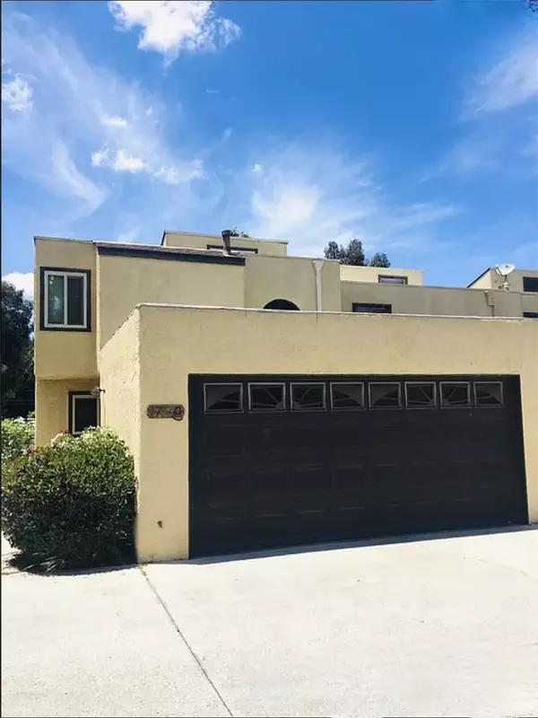 17430 Vanowen Street #5, Los Angeles, CA 91406