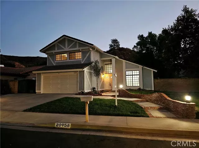 Saugus (santa Clarita), CA 91350,20958 Susan Carole Drive