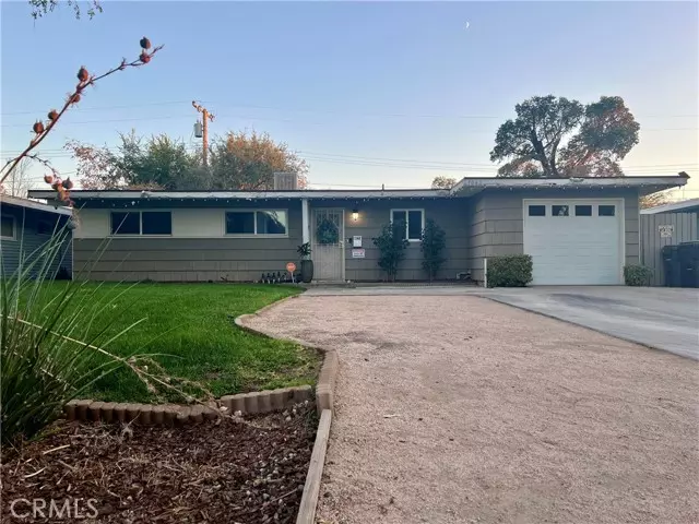 1062 W Avenue J12, Lancaster, CA 93534