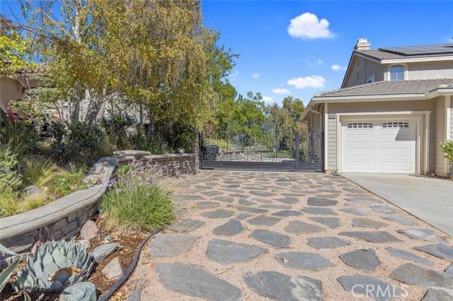 Castaic, CA 91384,30433 Hidden Valley Court
