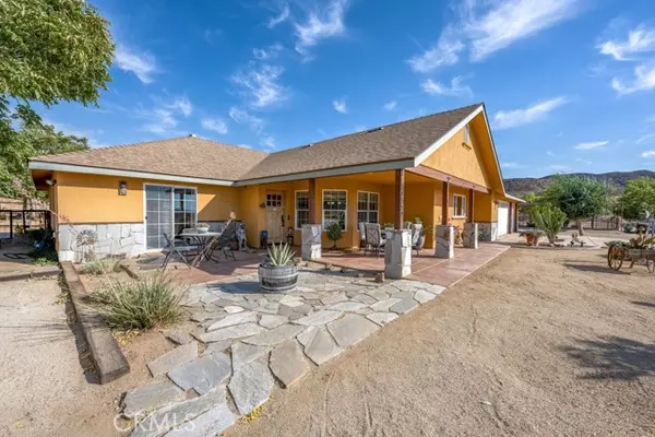 Agua Dulce, CA 91390,34554 Koontz Road