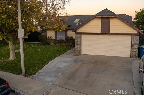 45144 Andale Avenue, Lancaster, CA 93535