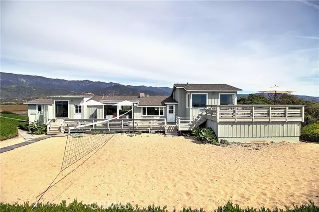 539 Sand Point Road, Carpinteria, CA 93013