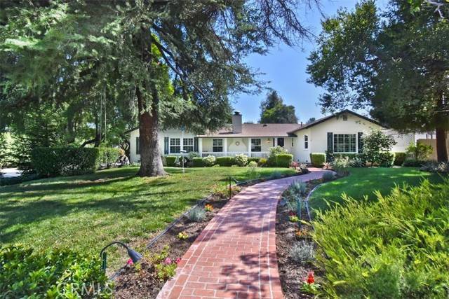 5954 Jumilla Avenue, Woodland Hills (los Angeles), CA 91367