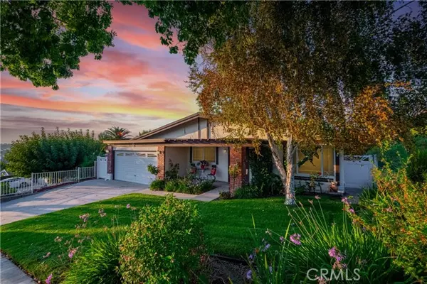 Canyon Country (santa Clarita), CA 91351,18727 Nadal Street