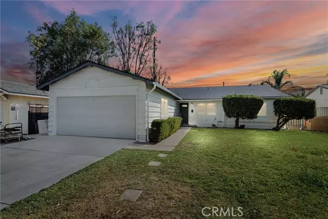 23420 Gilmore Street, West Hills (los Angeles), CA 91307