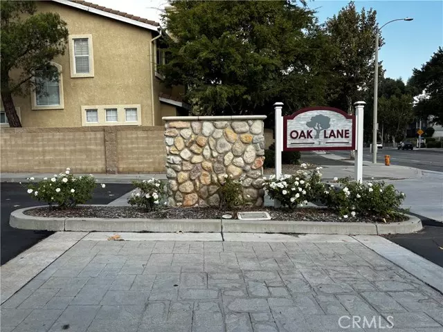 Valencia (santa Clarita), CA 91350,22756 Little Fall Court