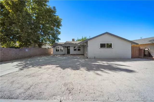 Palmdale, CA 93550,38621 Glenraven Avenue