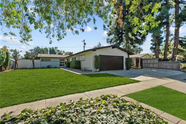 16836 Simonds Street, Granada Hills (los Angeles), CA 91344