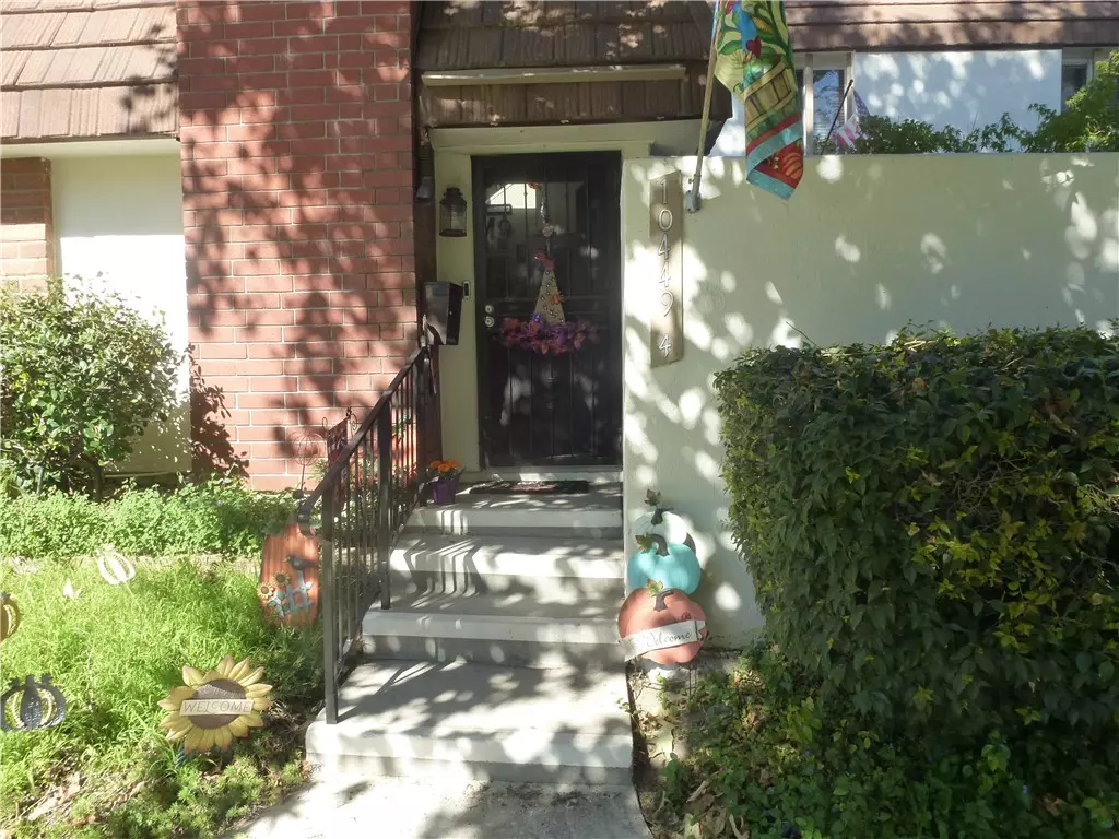 Chatsworth (los Angeles), CA 91311,10449 Larwin Avenue #4