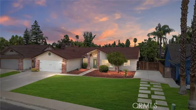 9504 Eagle Oak Road, Bakersfield, CA 93311