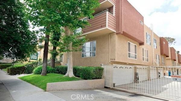 7319 Hazeltine Avenue #19, Van Nuys (los Angeles), CA 91405