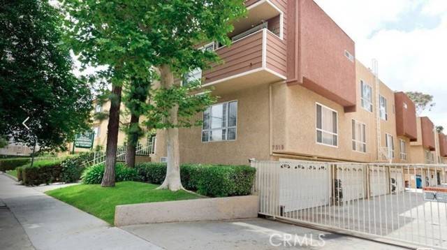 7319 Hazeltine Avenue #19, Van Nuys (los Angeles), CA 91405