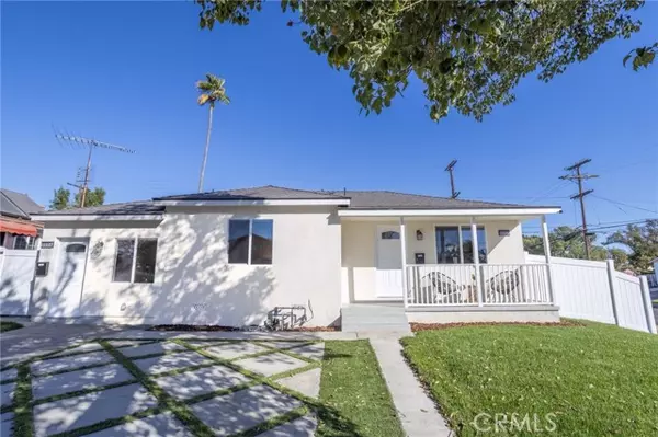 8002 Hazeltine Ave, Panorama City (los Angeles), CA 91402