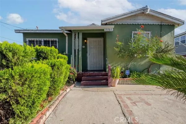 3161 Estara Avenue, Los Angeles, CA 90065